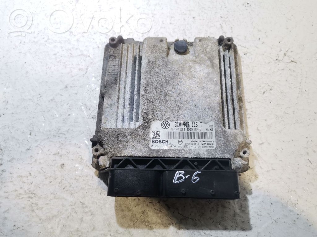 Volkswagen PASSAT B6 Engine control unit/module 