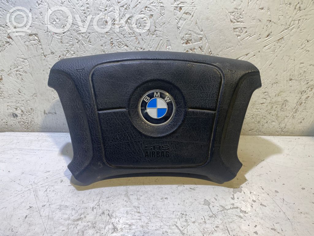 BMW 5 E39 Vairo oro pagalvė 