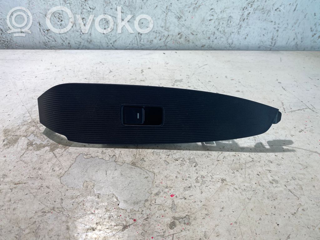 Mazda CX-5 Electric window control switch 