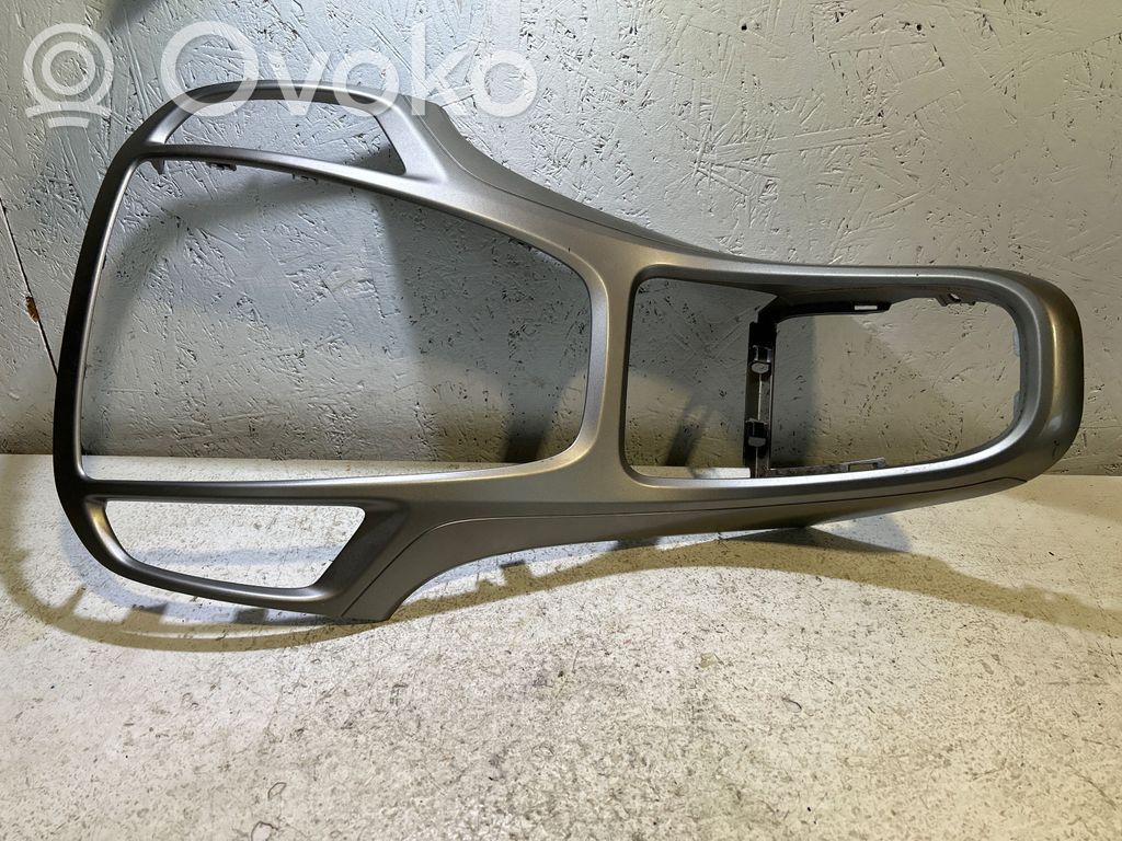 Opel Astra J Ozdoba tunelu środkowego 