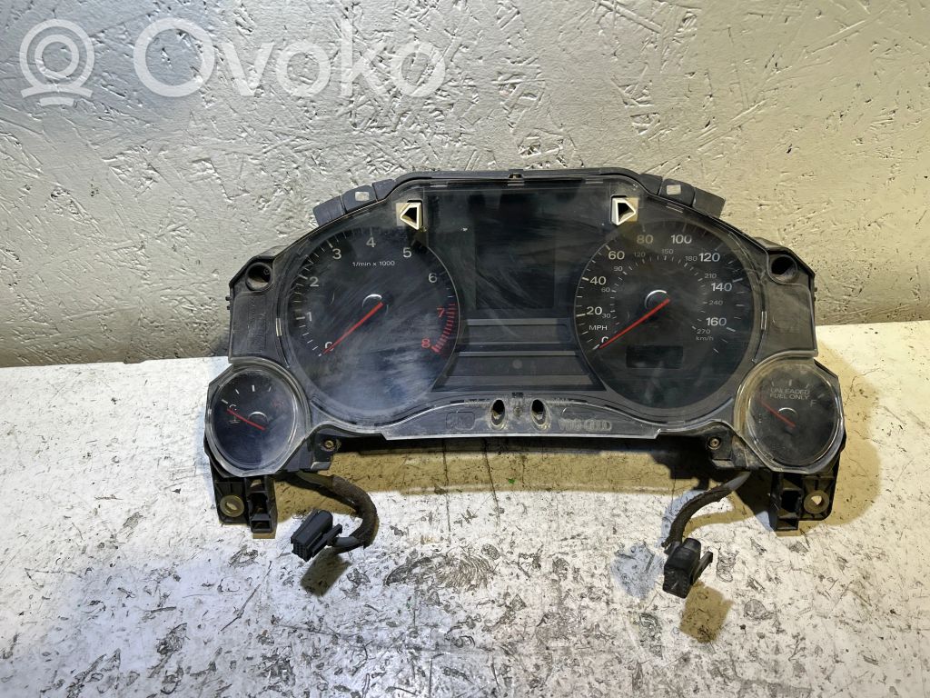 Audi A8 S8 D3 4E Speedometer (instrument cluster) 
