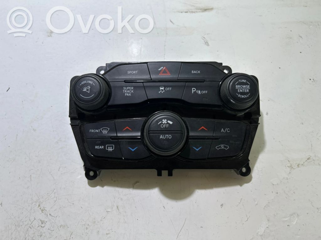 Dodge Challenger Climate control unit 