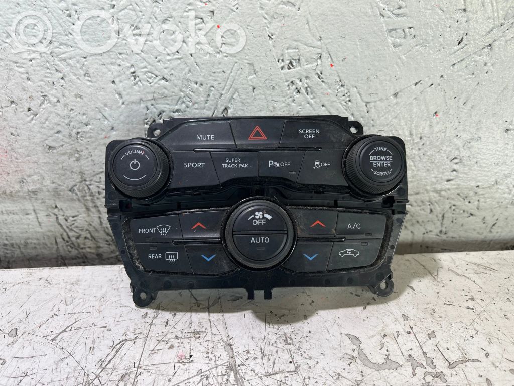 Dodge Challenger Climate control unit 