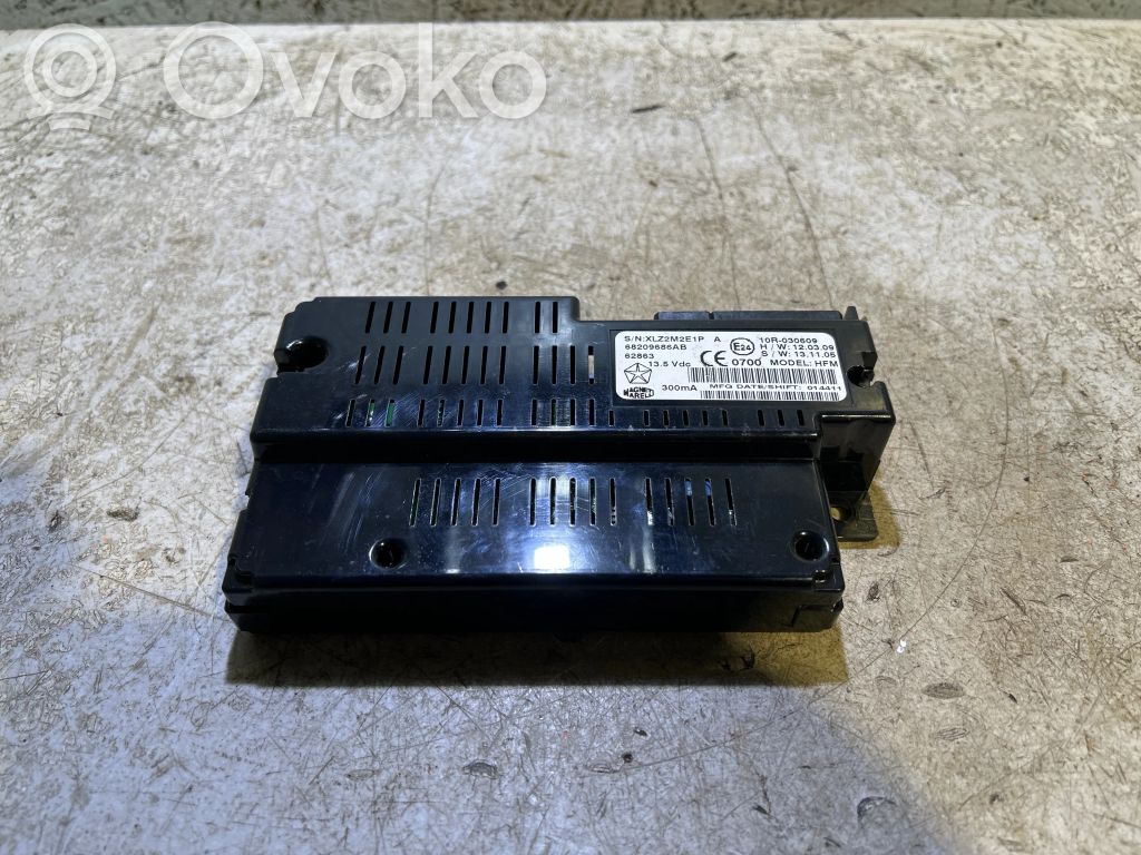 Chrysler 300C Bluetooth control unit module 