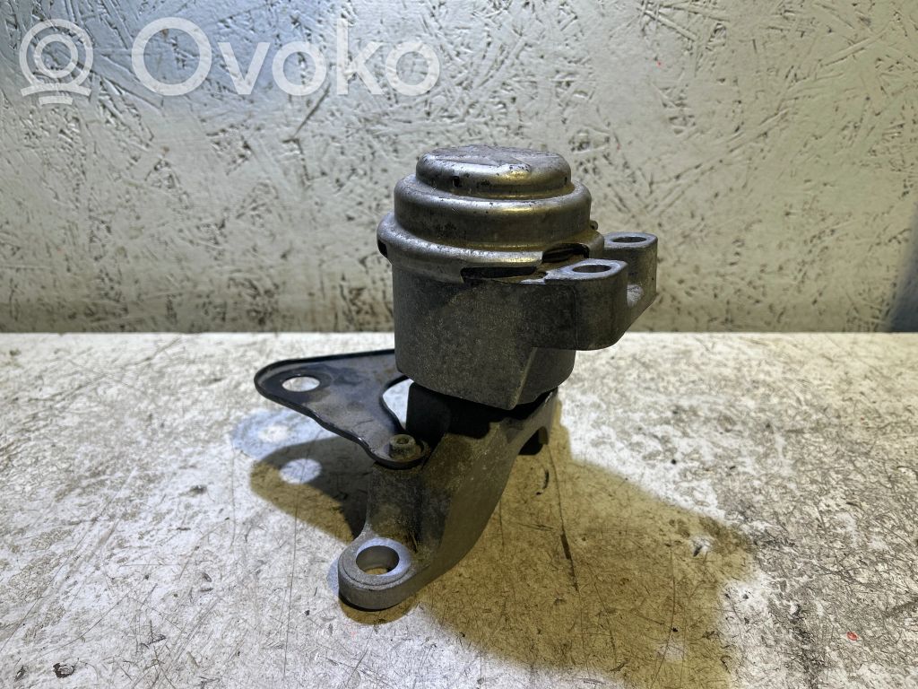 Engine mount bracket   AS9C03FF,G2934100