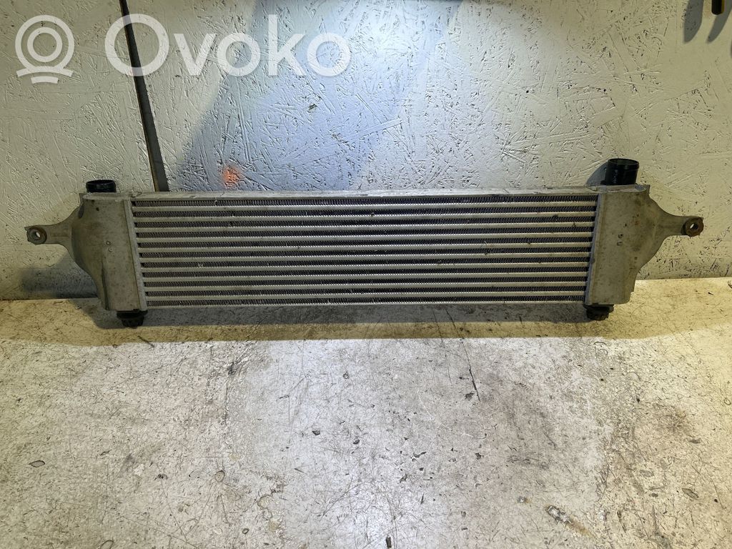 Nissan Qashqai+2 Välijäähdyttimen jäähdytin 