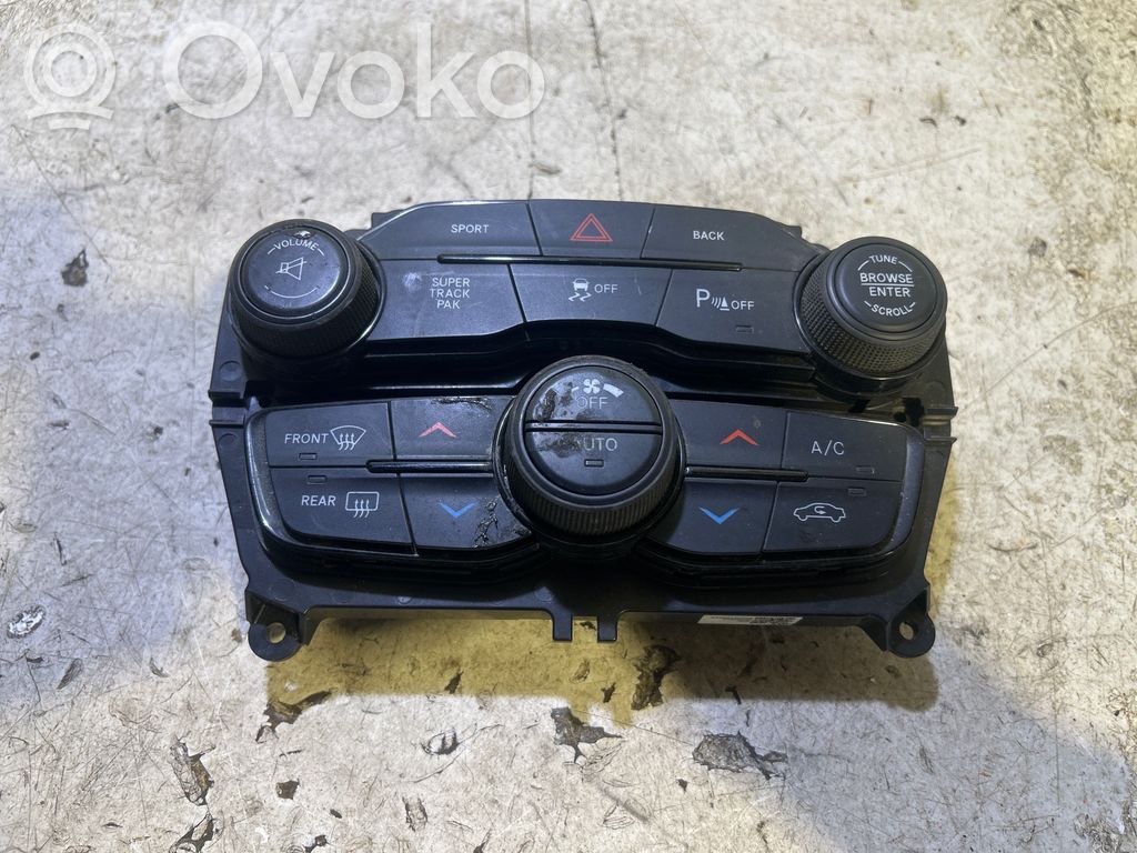 Dodge Challenger Climate control unit 