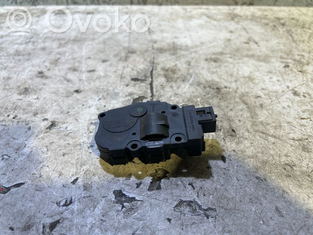 Oro sklendės varikliukas   EFB432,08072011,CZ1139301030