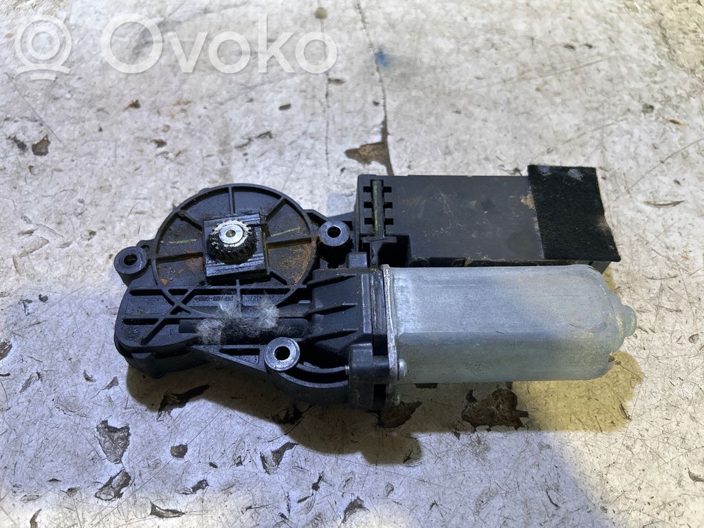 Dodge Challenger Motor / Aktuator 