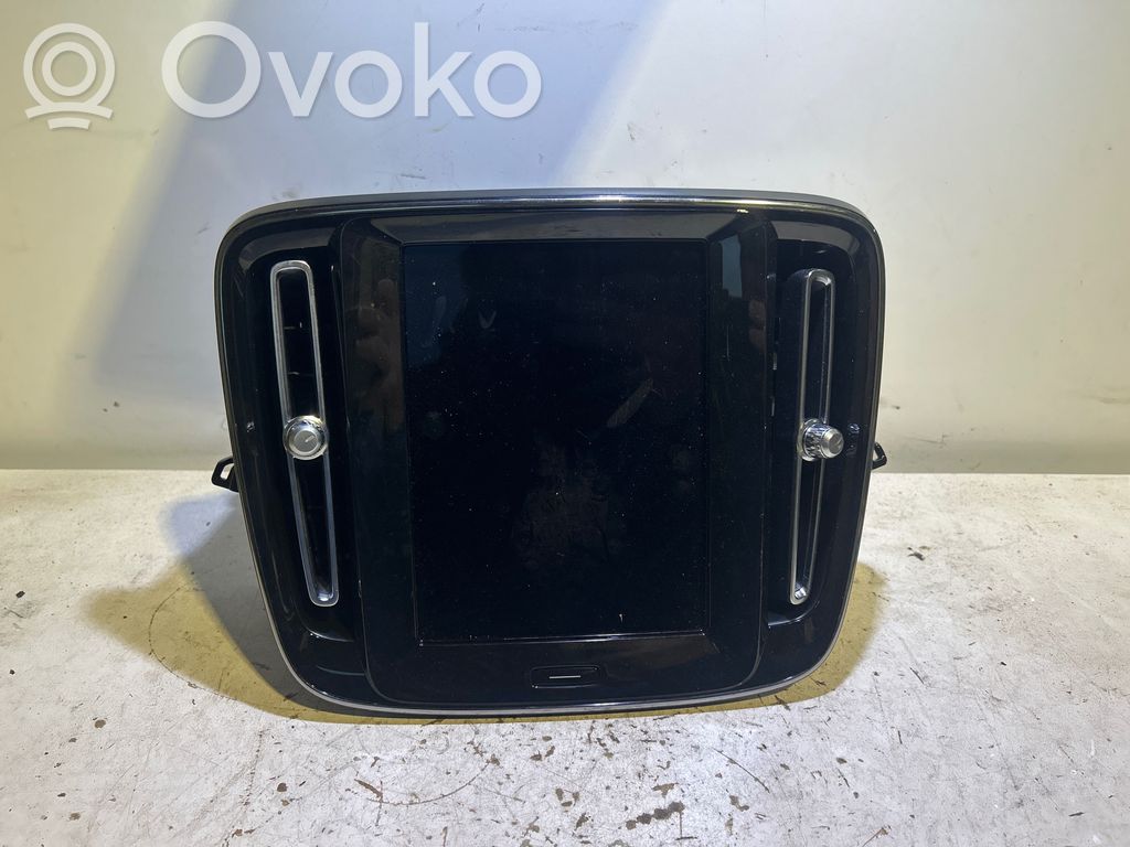 Volvo XC40 Monitor / wyświetlacz / ekran 