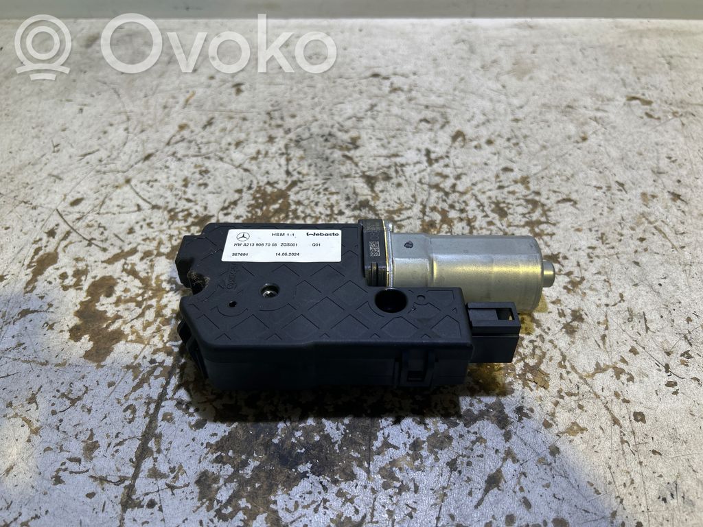 Moottori/käyttölaite   A2139067003,357691,ZGS001