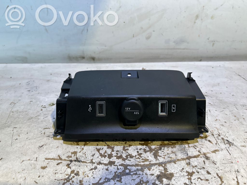 Jeep Avenger Unidad de control del USB 