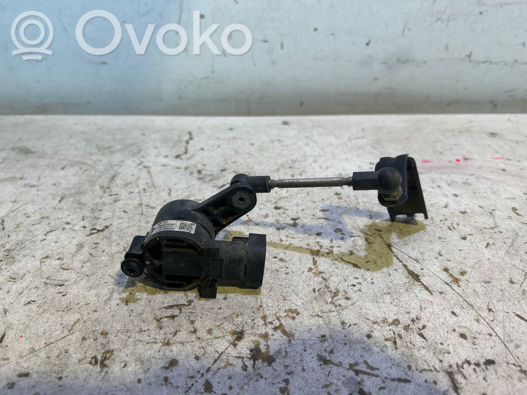 Czujnik poziomowania tylnego zawieszenia pneumatycznego   68245332AF,T11127800622