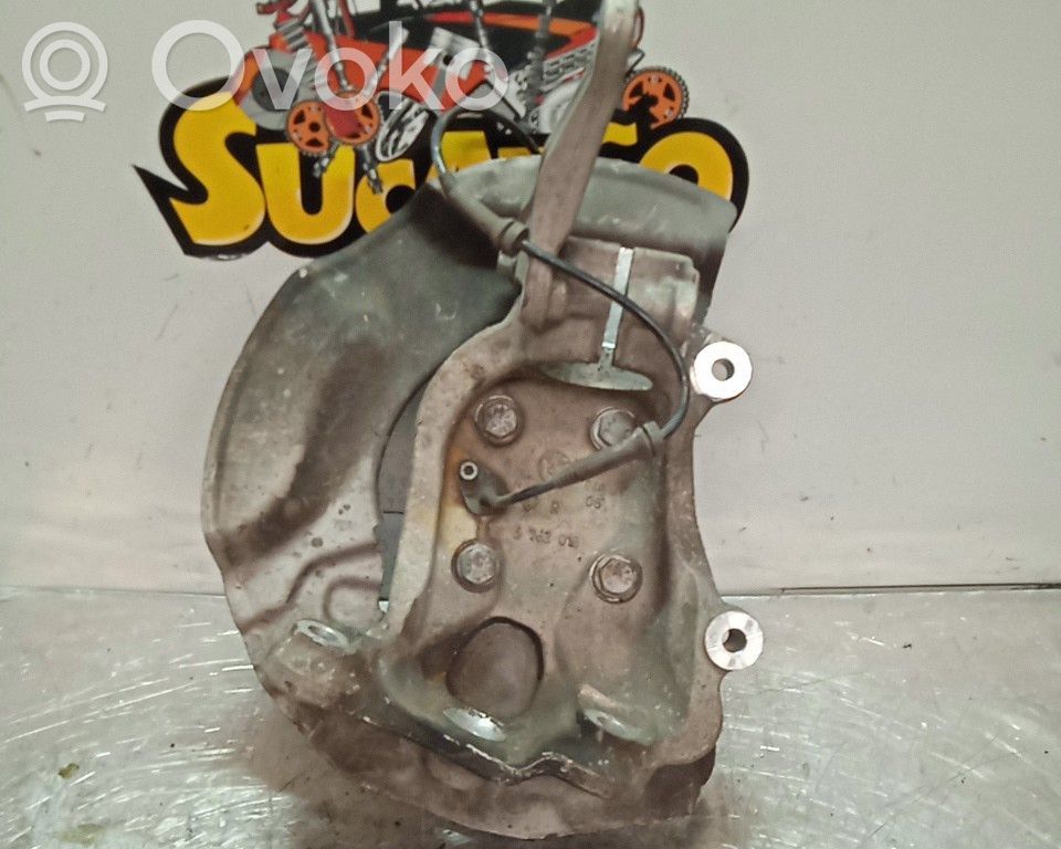 Front wheel hub spindle knuckle   0762018
