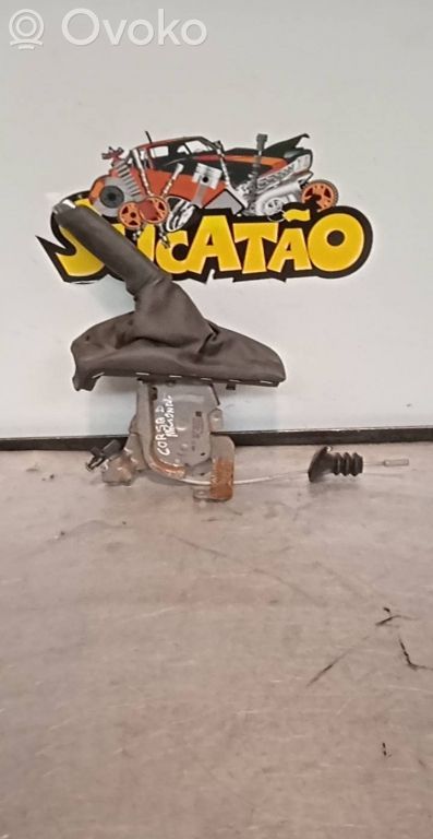 Opel Corsa D Механизм ручного тормоза (в салоне) 