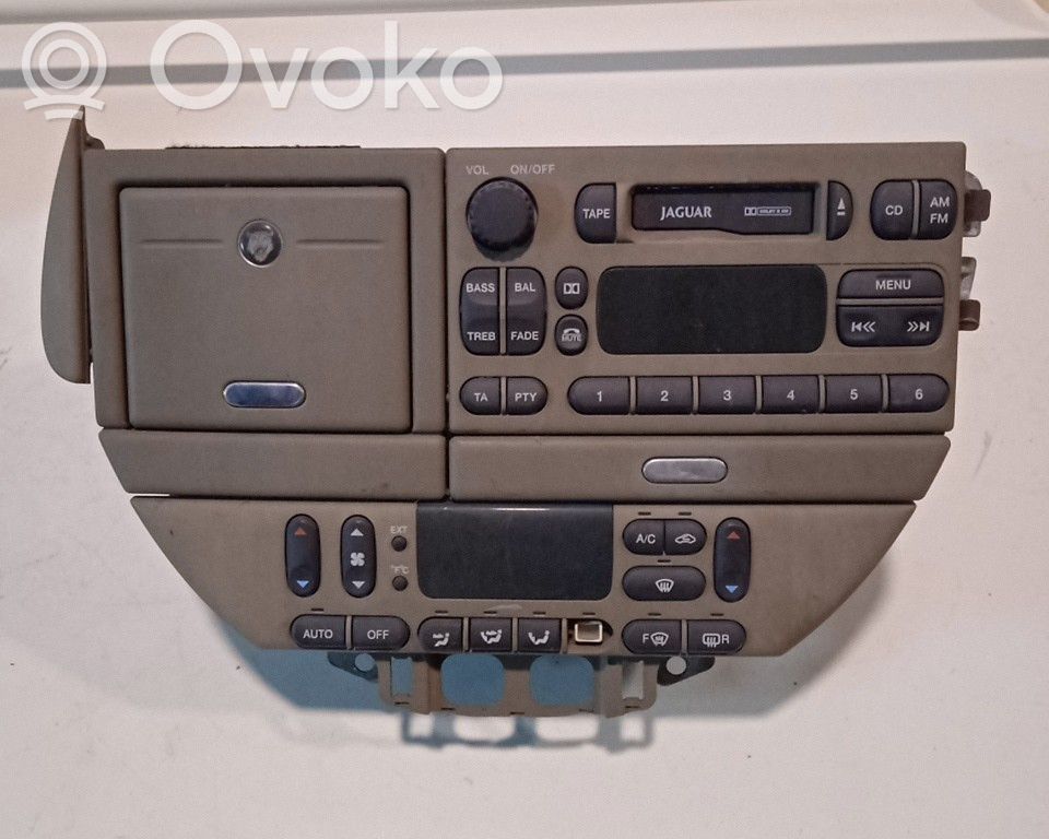 Jaguar S-Type Radio / CD/DVD atskaņotājs / navigācija 