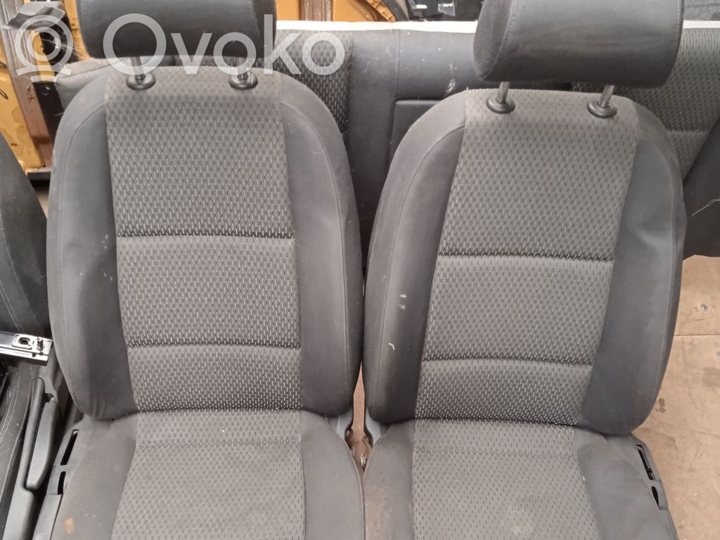 Otros asientos   4F0885375