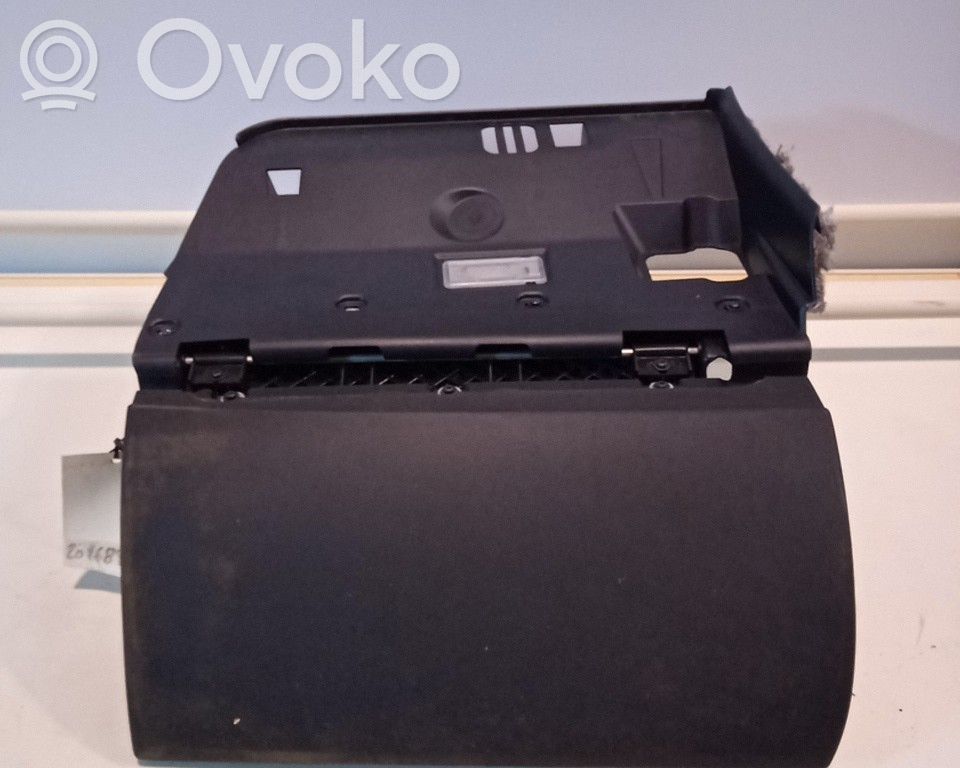 BMW 6 E63 E64 Glove box 