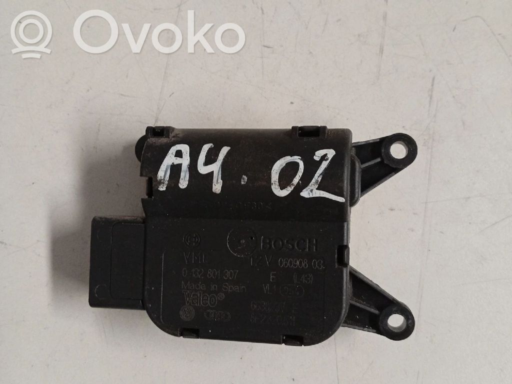 Audi A4 S4 B7 8E 8H Motor/actuator clapetă aer 