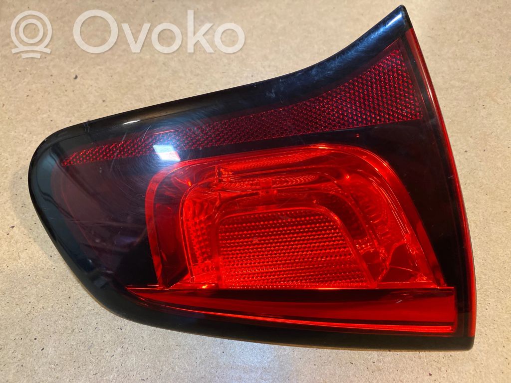 Citroen C3 Galinis žibintas kėbule 
