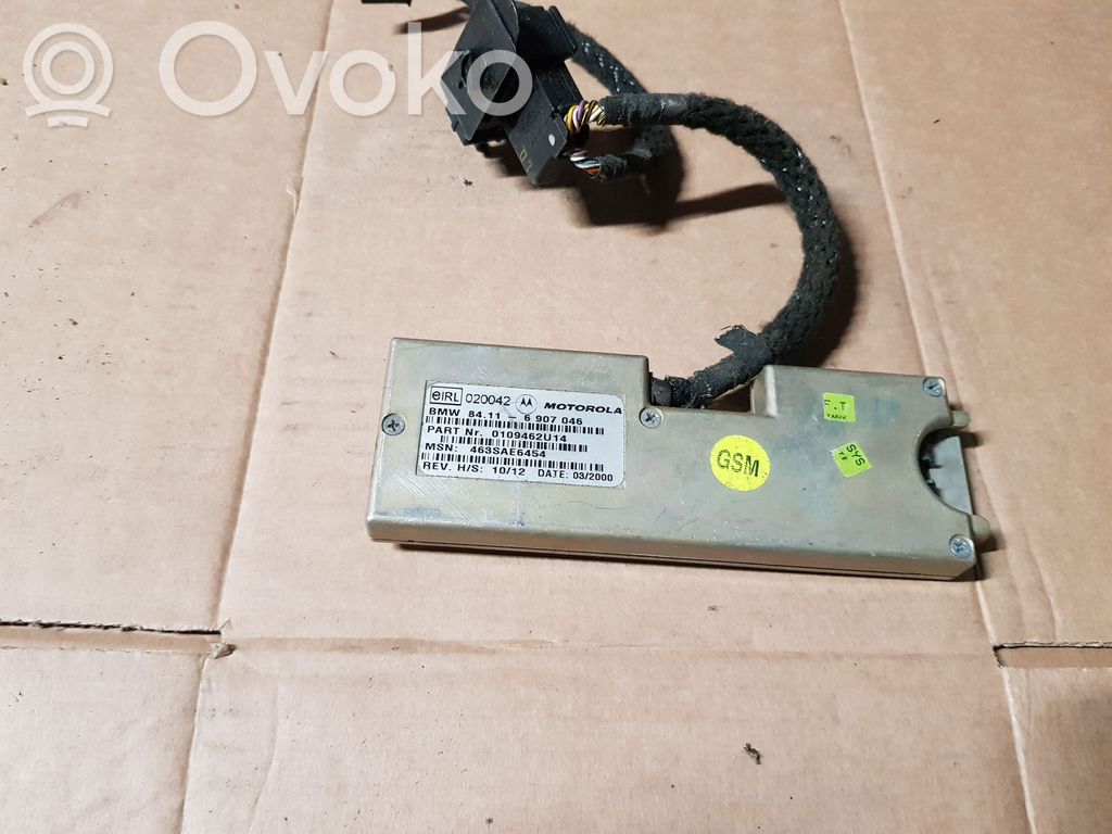 BMW 5 E39 Antenos valdymo blokas 