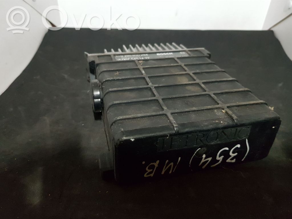 Mercedes-Benz 190 W201 Engine control unit/module 
