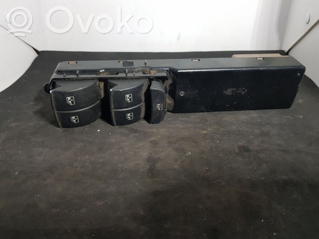 Saab 9-3 Ver1 Electric window control switch 