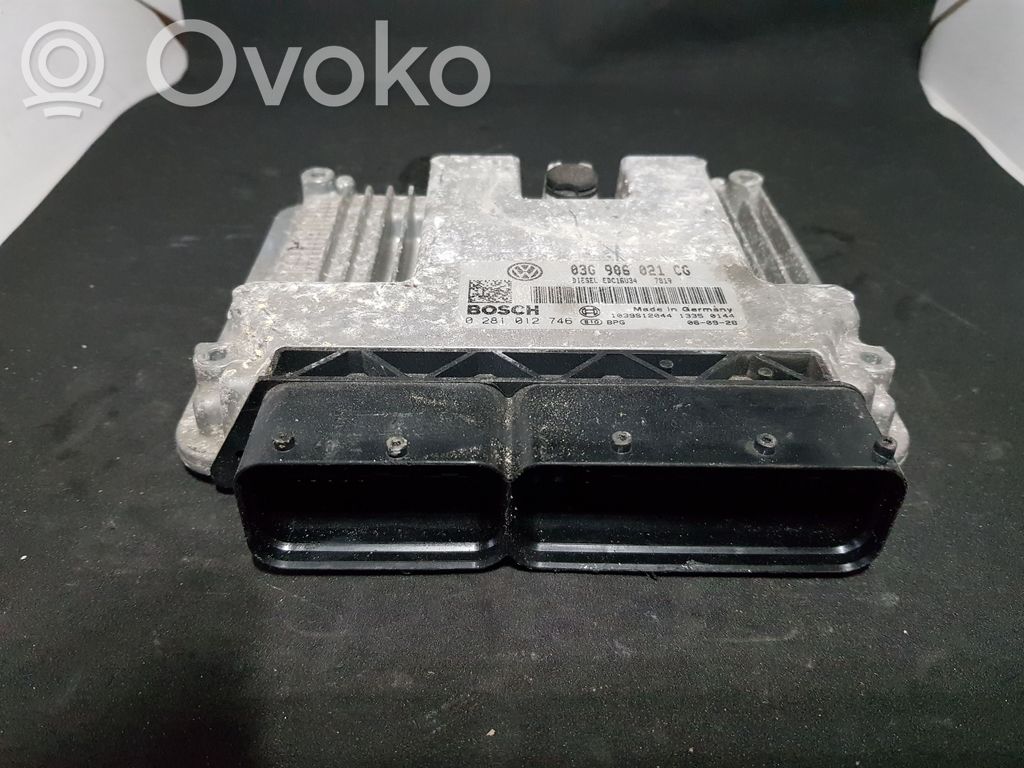 Volkswagen Caddy Engine control unit/module 