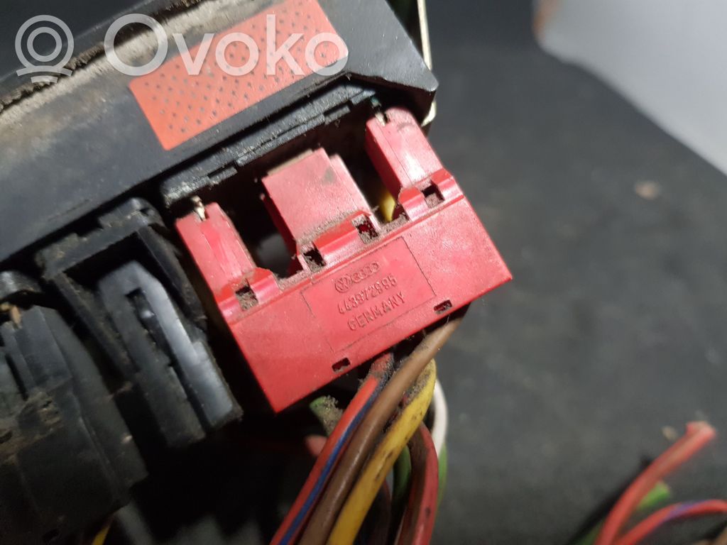 Audi A4 S4 B5 8D Interruptor del elevalunas eléctrico 
