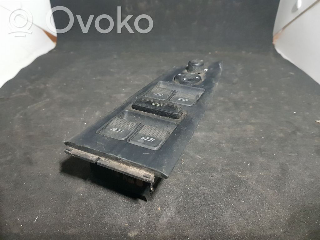 Audi A8 S8 D2 4D Electric window control switch 