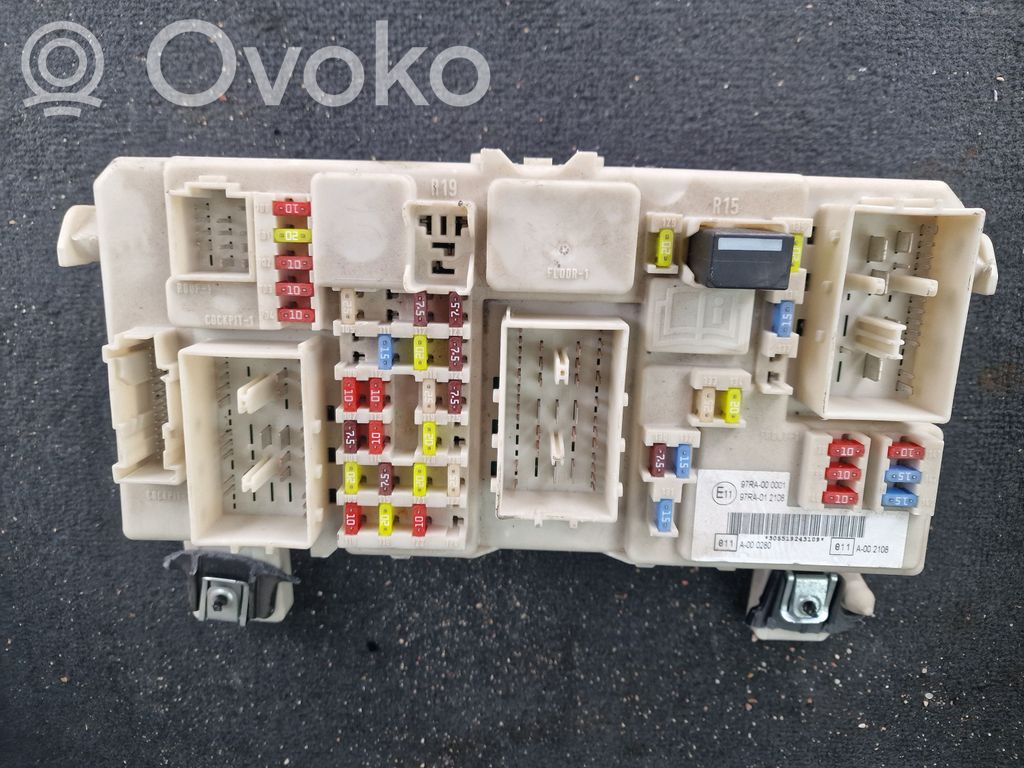 Ford Focus Fuse module 