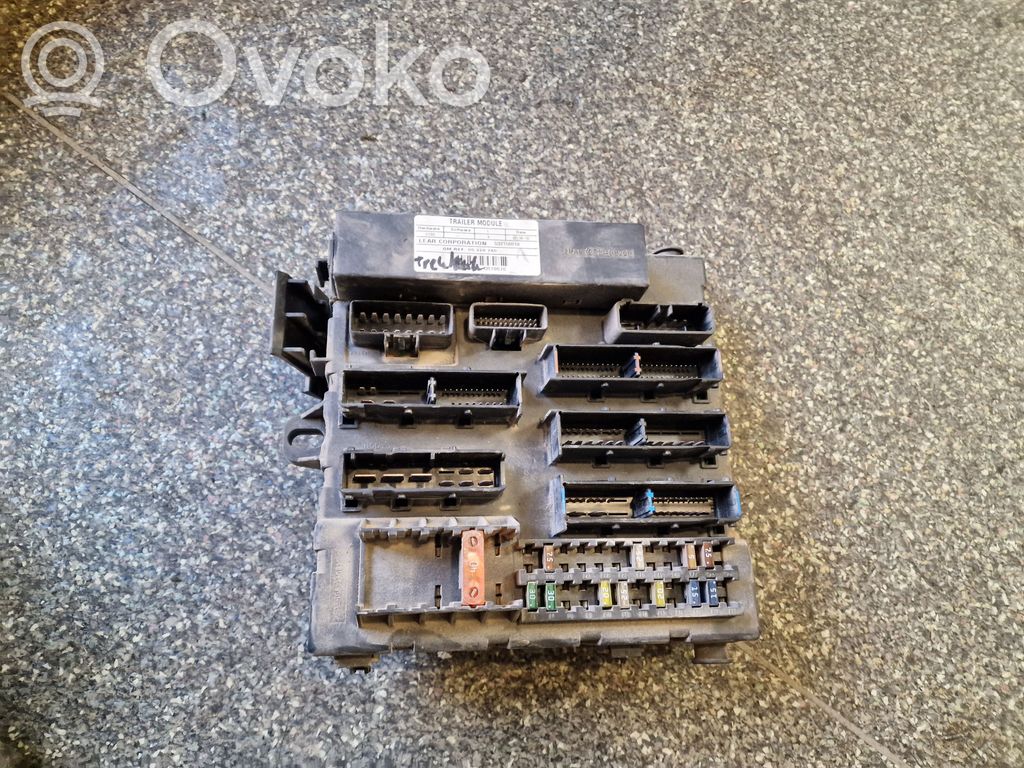 Opel Vectra C Drošinātāju bloks 