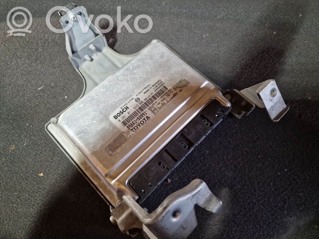 Toyota Yaris Engine control unit/module 