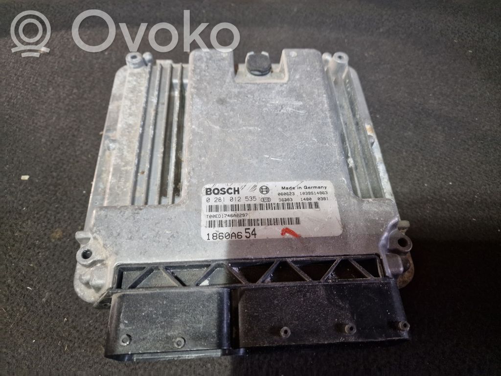 Mitsubishi Grandis Engine control unit/module 
