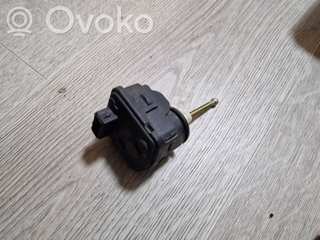 Audi A6 S6 C4 4A Moteur de réglage du niveau des phares 