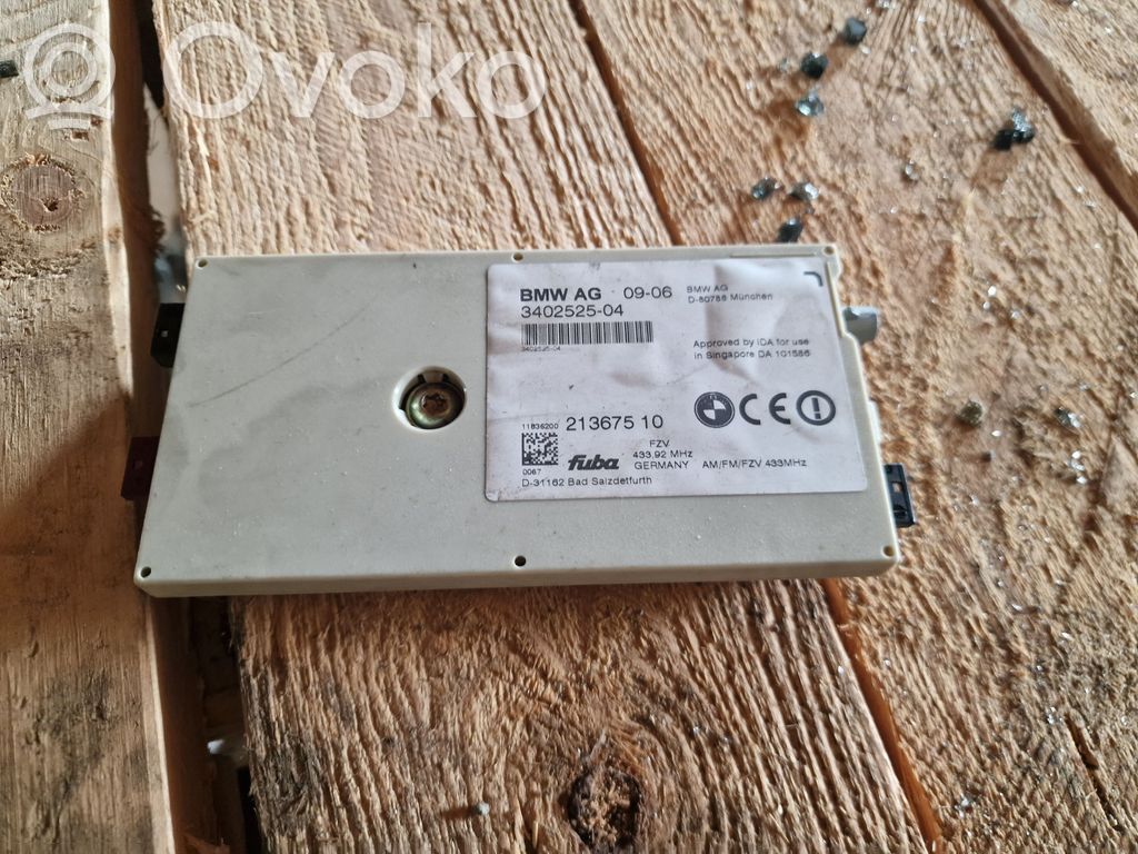 BMW X3 E83 Komforto modulis 