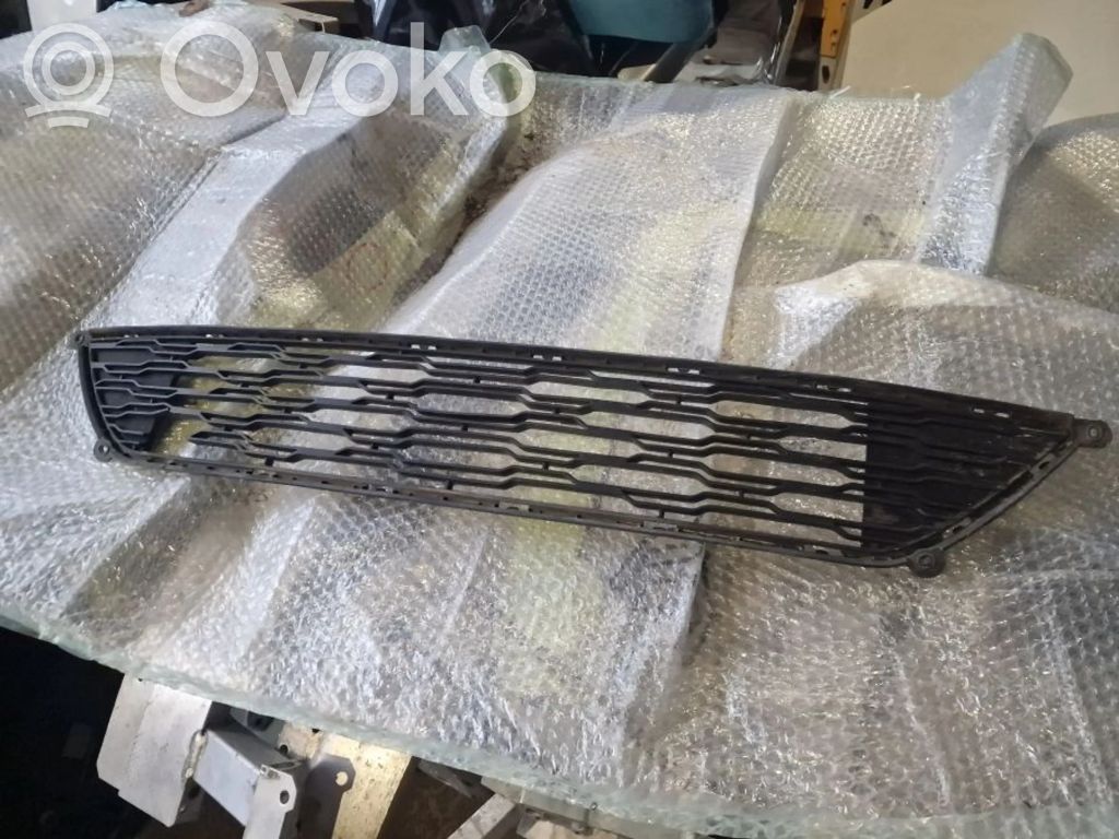 KIA Ceed Front bumper upper radiator grill 