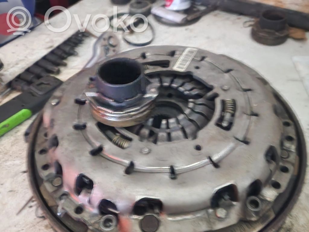 BMW 3 F30 F35 F31 Clutch set kit 