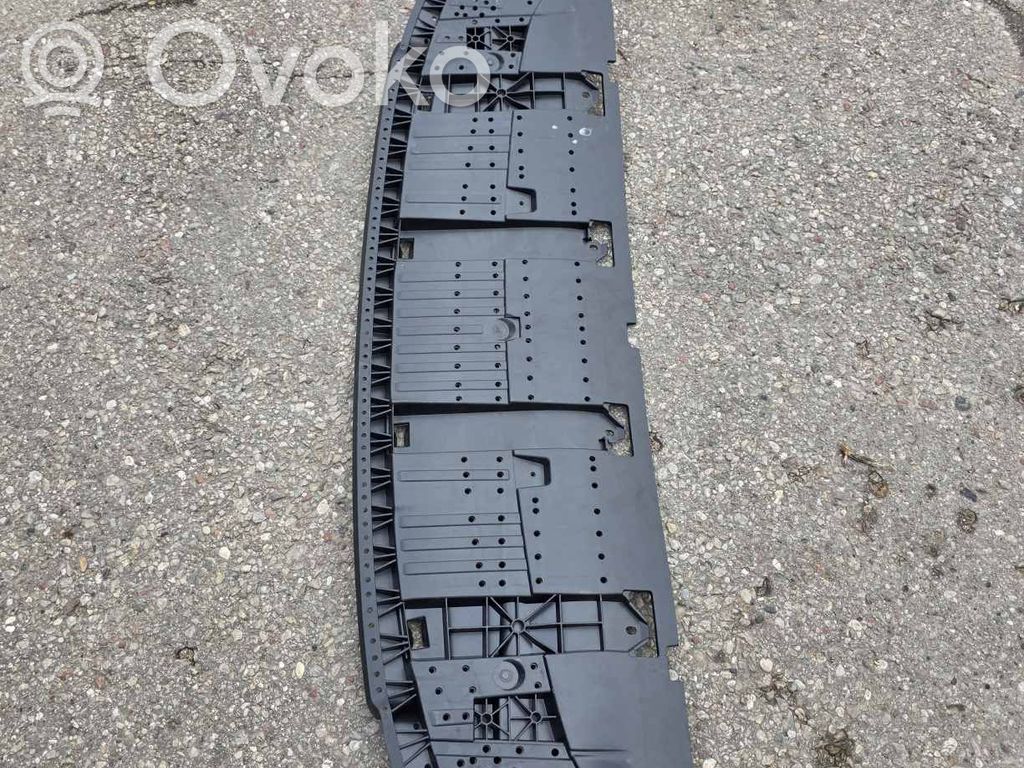 Audi Q3 8U Bampera apakšas aizsargs 