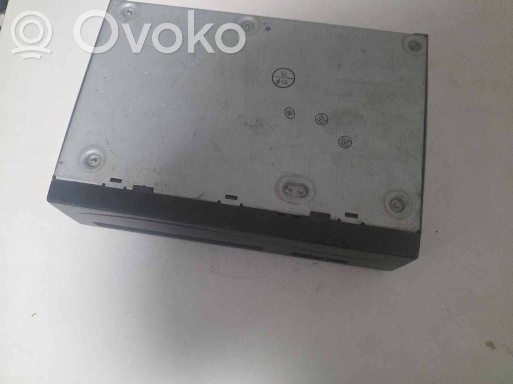 Toyota Avensis T250 Unità di navigazione lettore CD/DVD 