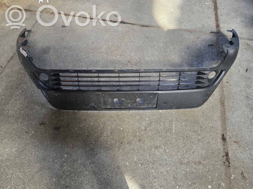 Toyota Corolla Cross Priekšējais bamperis 