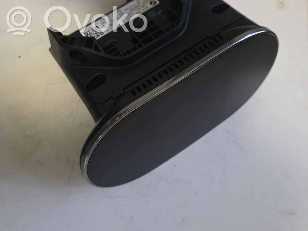 Monitor / wyświetlacz / ekran   5A33B93,48659193,8796201,17997210