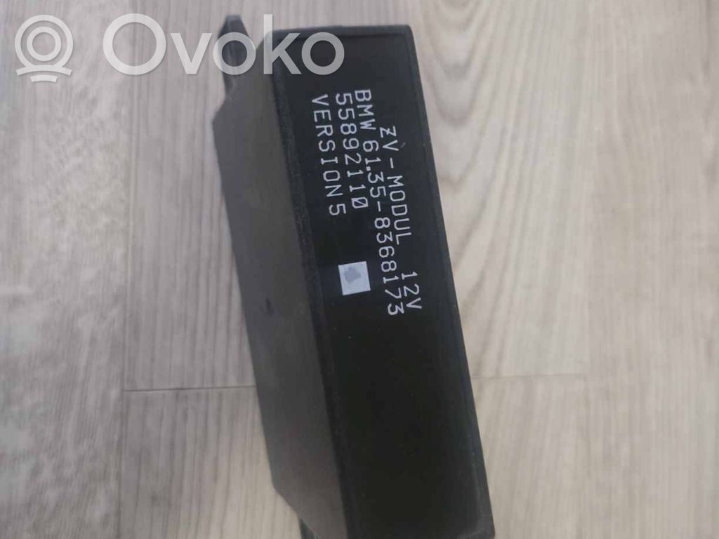 BMW 5 E34 Door central lock control unit/module 