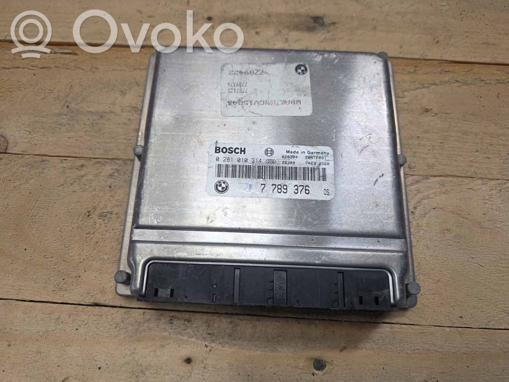 BMW 5 E39 Engine control unit/module 