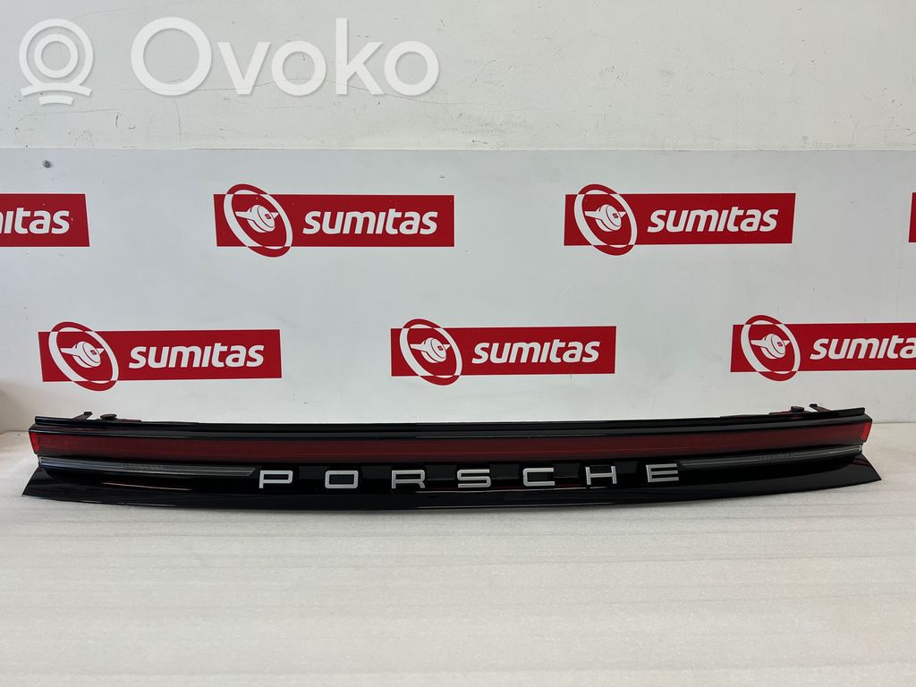Porsche Panamera (971) Takaluukun takavalot 