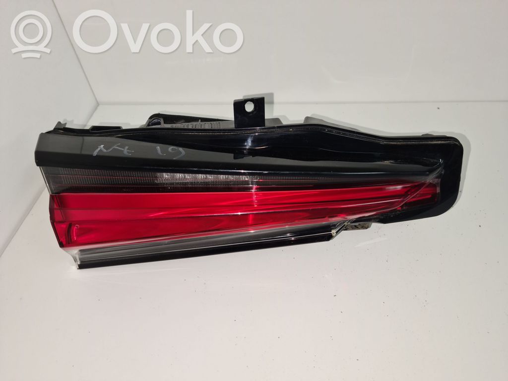 Rear/tail lights