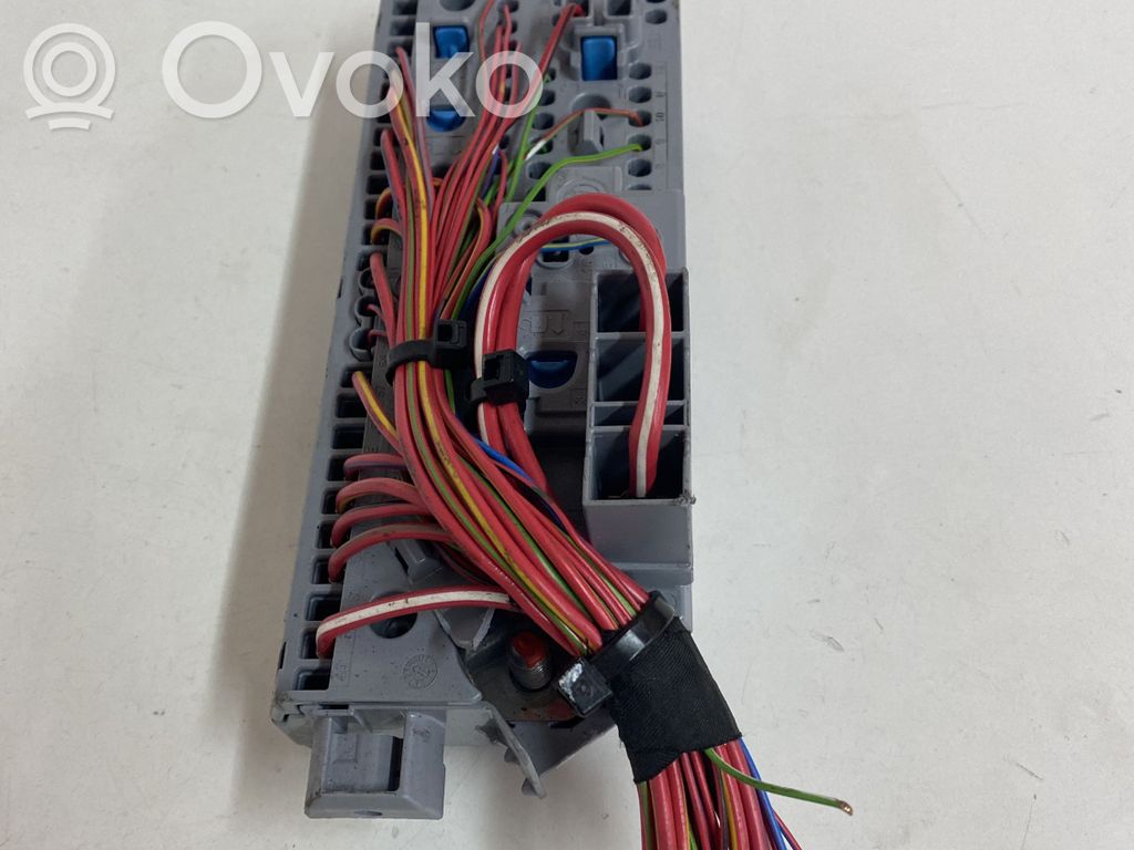 BMW 5 G30 G31 G38 Saugiklių dėžė (komplektas) 