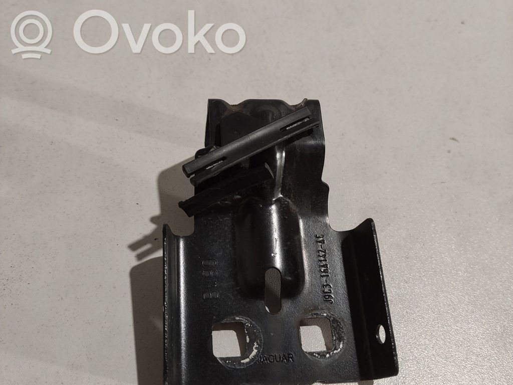 Jaguar E-Pace Fender mounting bracket 