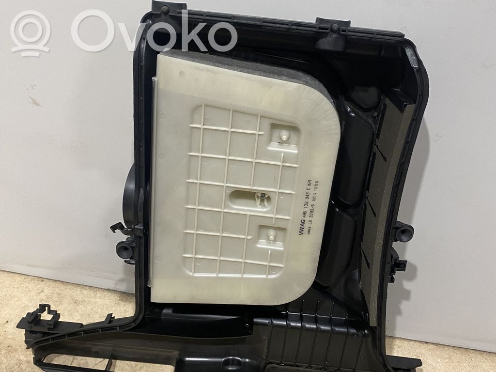 Audi Q7 4M Air filter box 