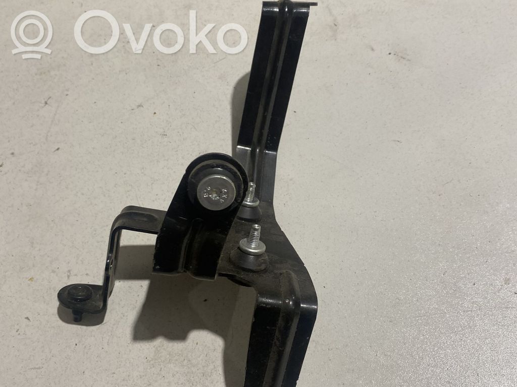Ford Mustang VI ABS pump bracket 